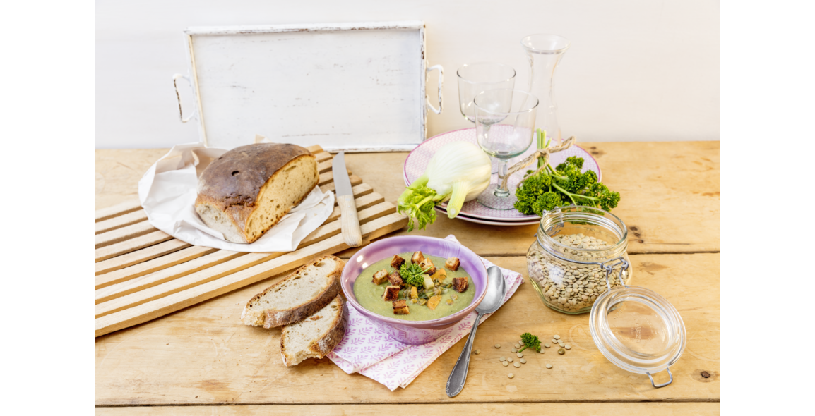 Soupe de lentilles avec croûtons