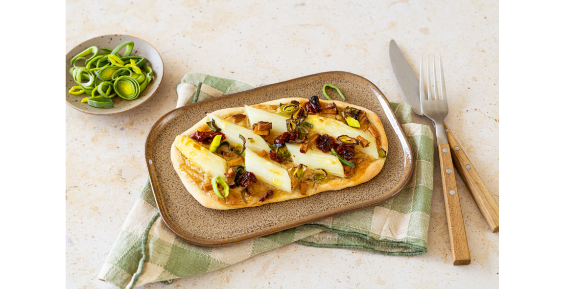 Rosaces de betterave au fromage frais et tahin