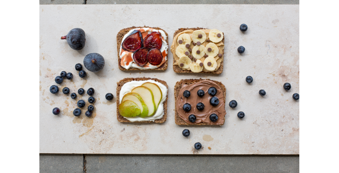 Tartines en fête pour le petit-déjeuner ou le goûter